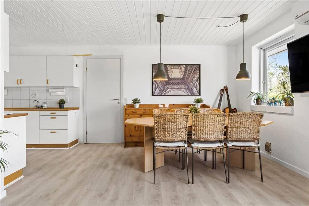 House Near Public Transport Βίλα Lystrup Εξωτερικό φωτογραφία